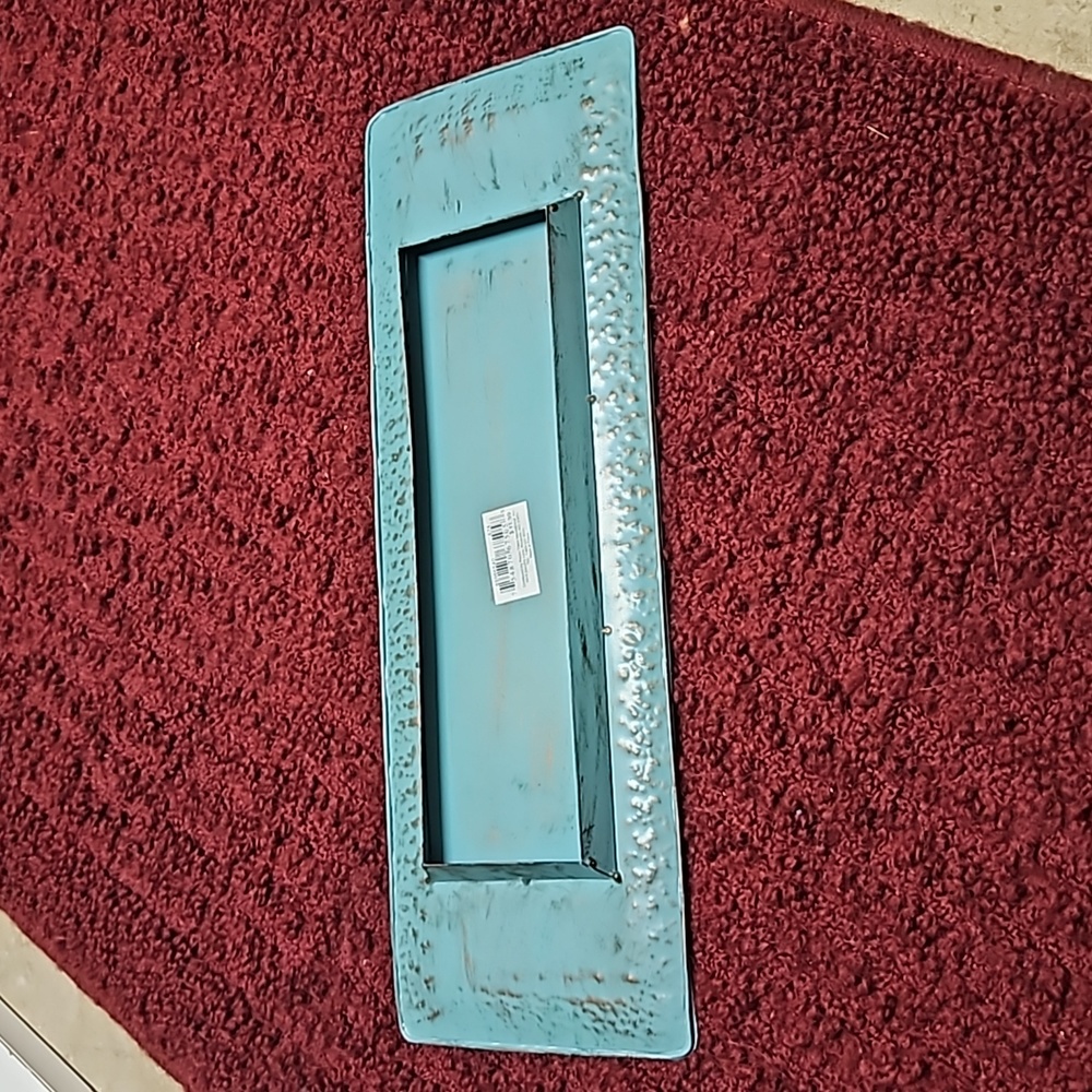 Distressed Decorative Stand/Plate - Picture 3 of 3